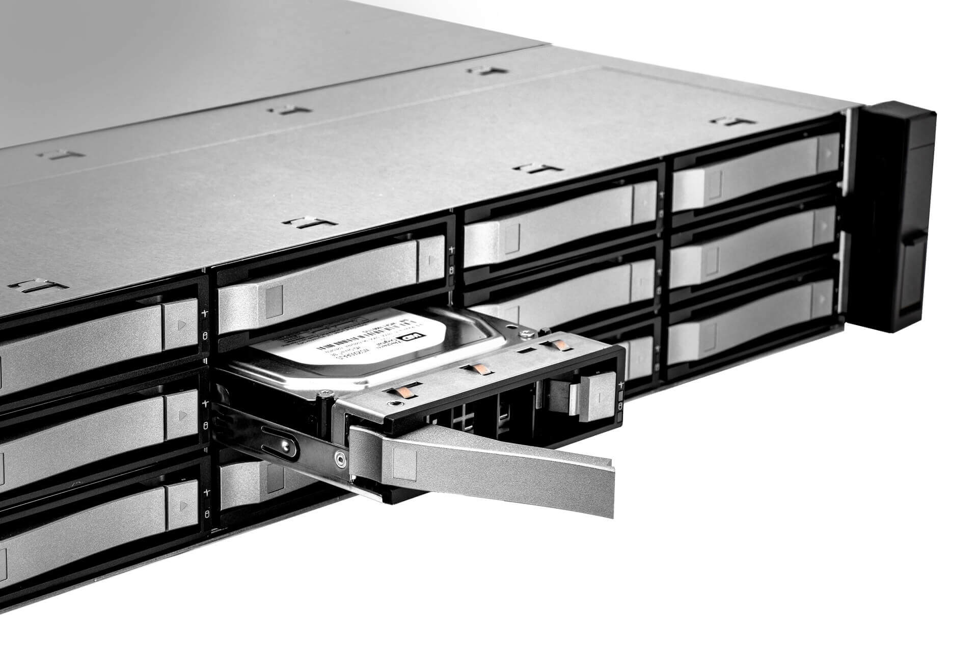 IW-RJ212-07 - server system assembly